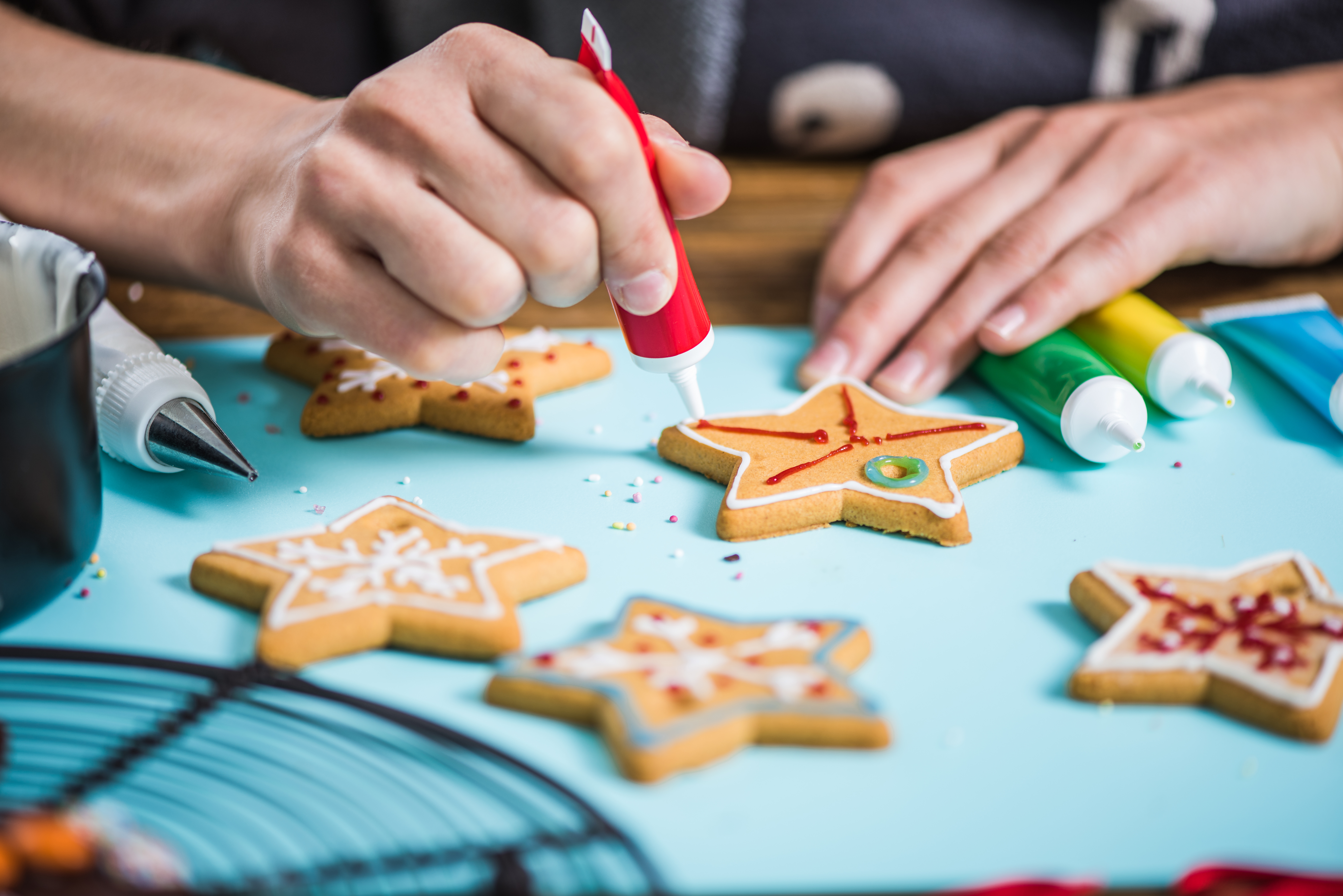 Kids decorating holiday cookies